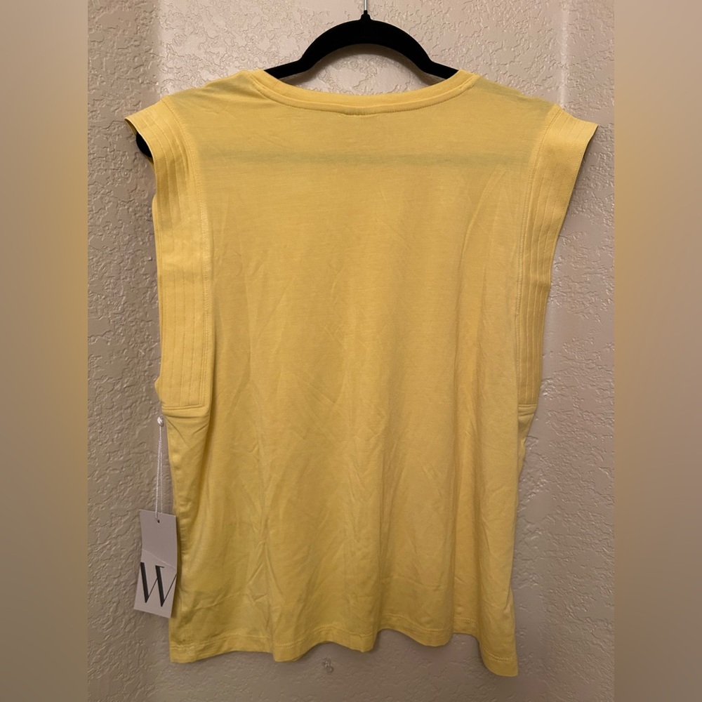 Worthington NWT Yellow Sleeveless Top Size Medium - Picture 2 of 6